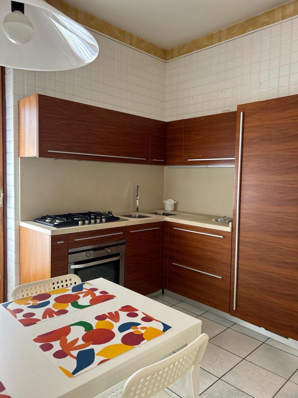 Front Beach Apartment - 3 Bedrooms Bari Extérieur photo