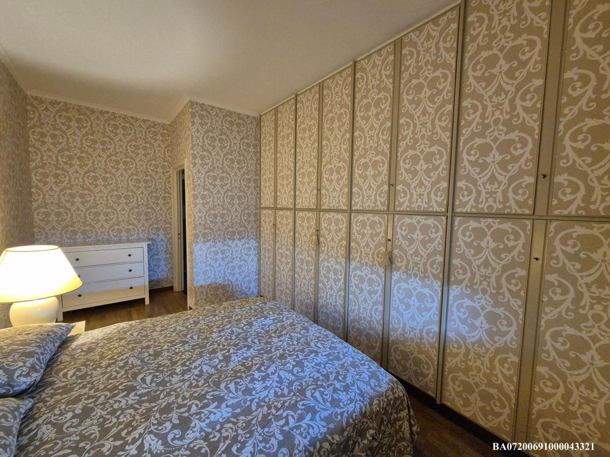 Front Beach Apartment - 3 Bedrooms Bari Extérieur photo