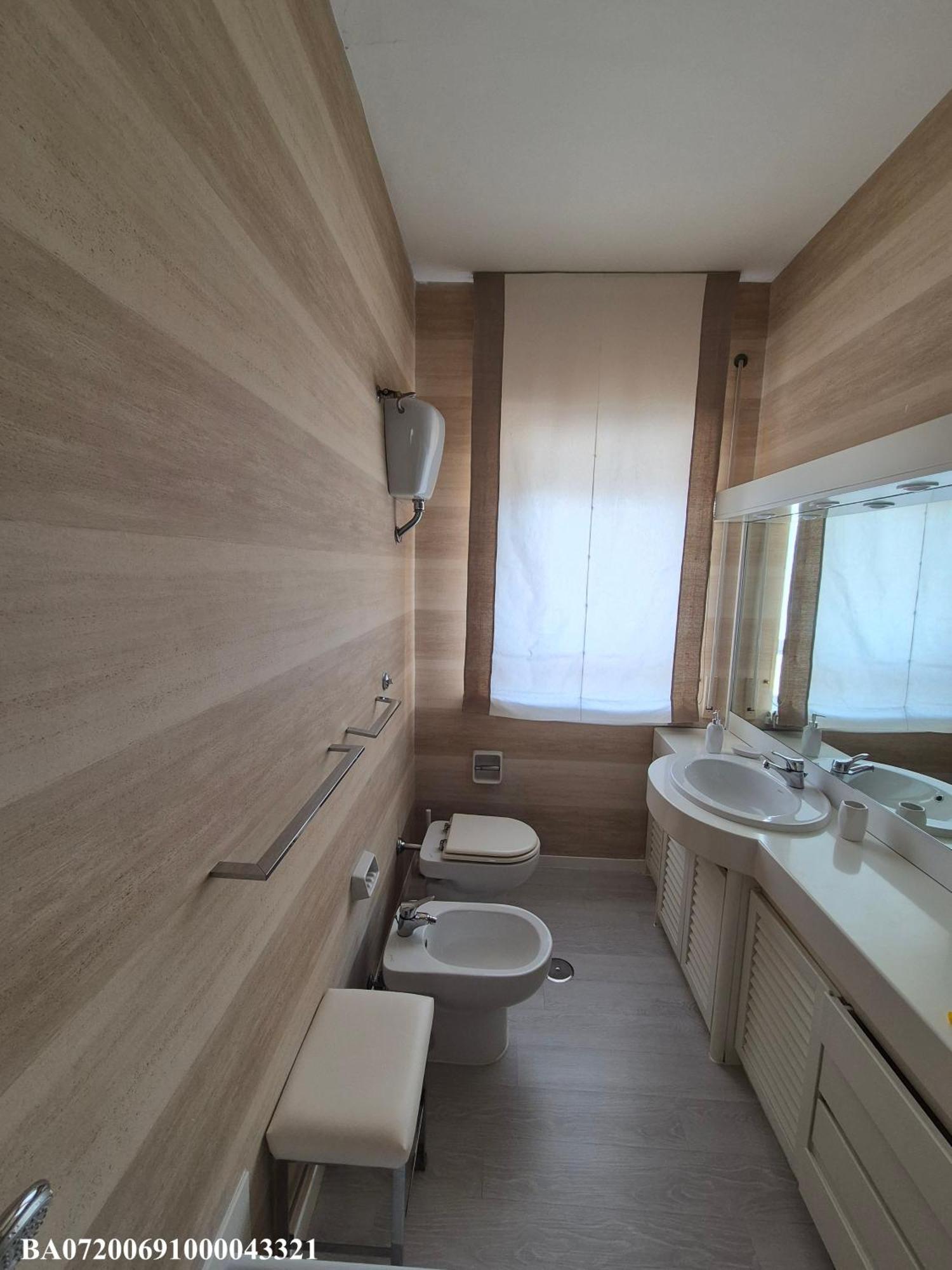 Front Beach Apartment - 3 Bedrooms Bari Extérieur photo