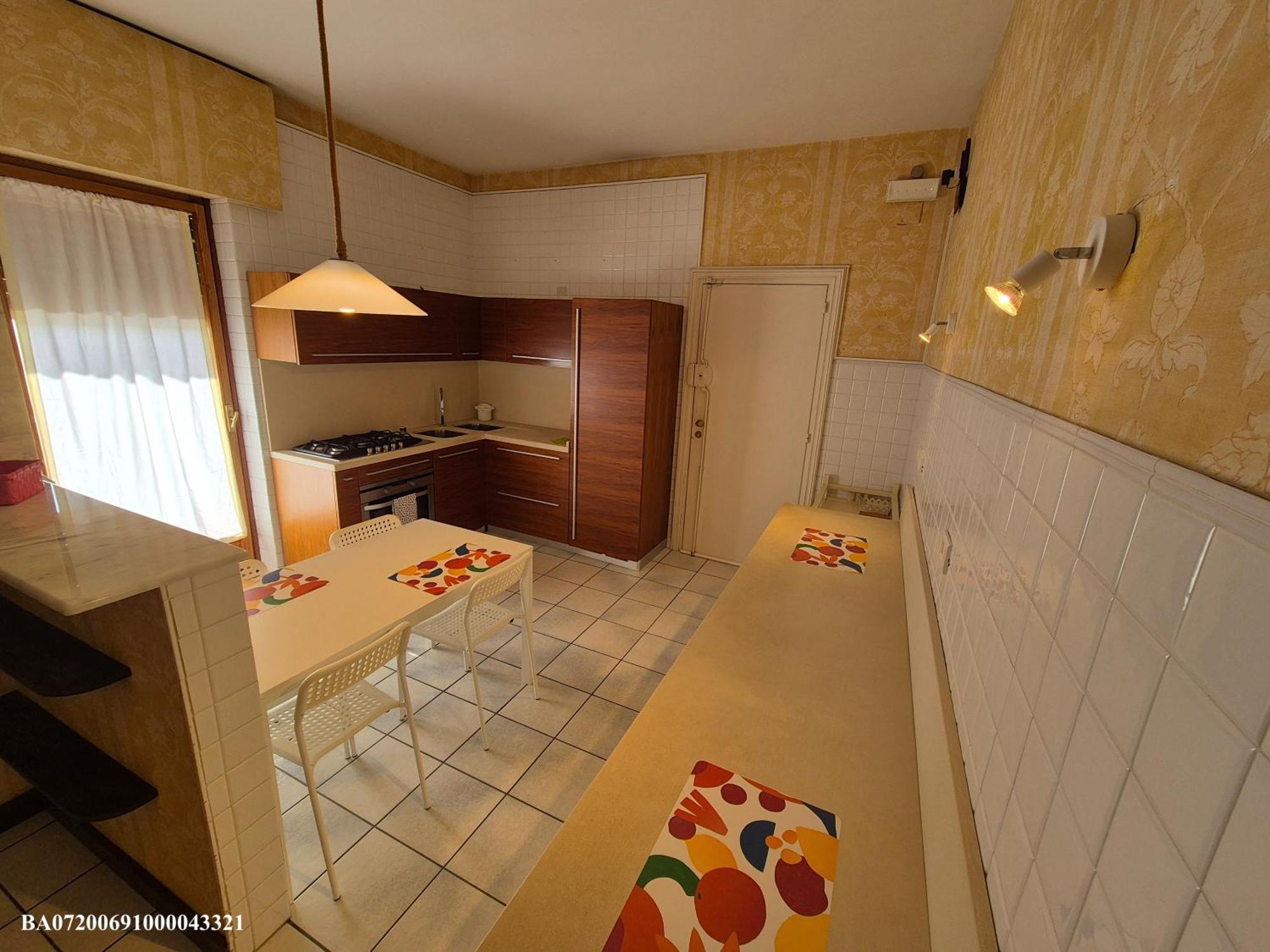 Front Beach Apartment - 3 Bedrooms Bari Extérieur photo