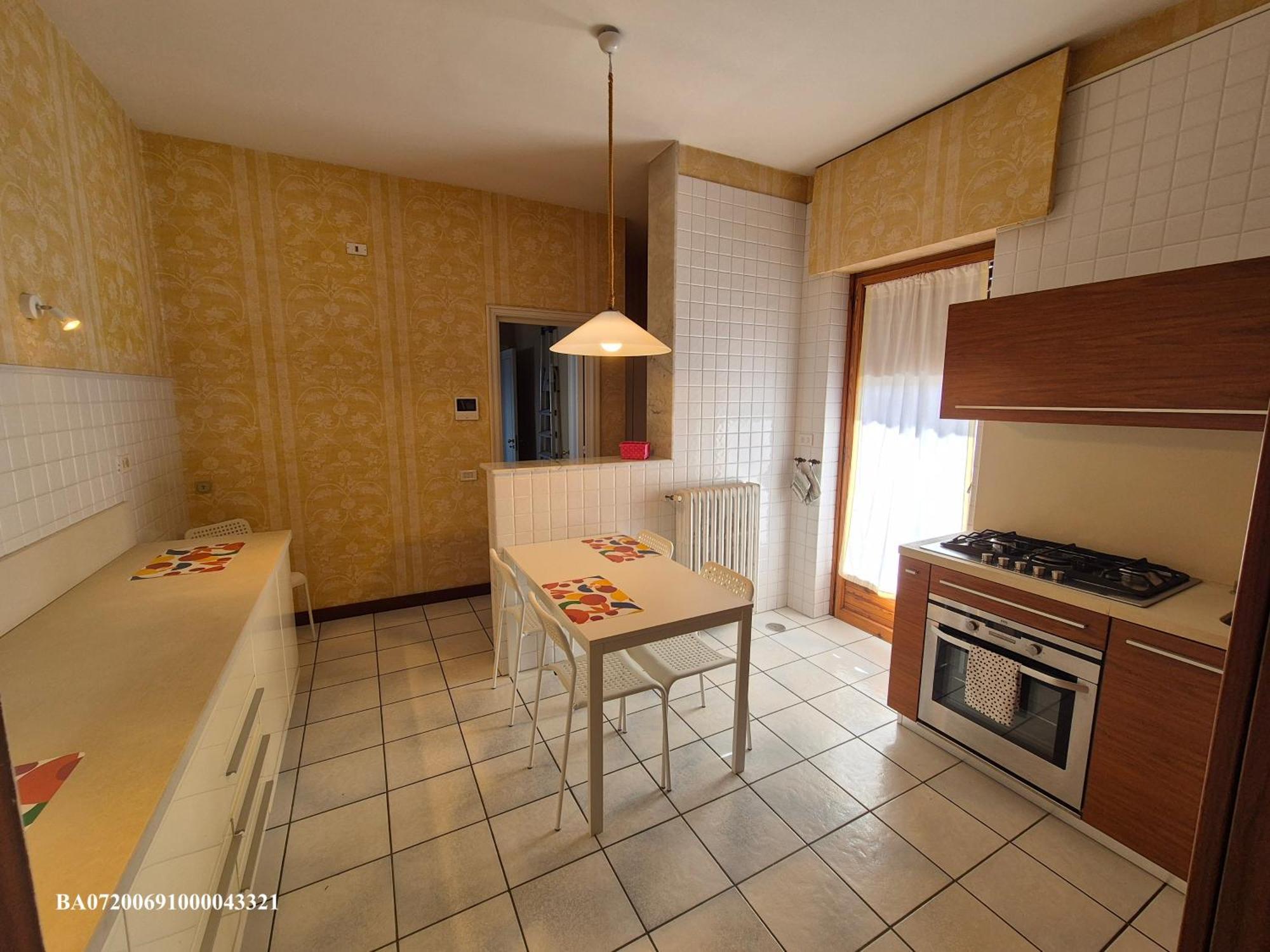 Front Beach Apartment - 3 Bedrooms Bari Extérieur photo